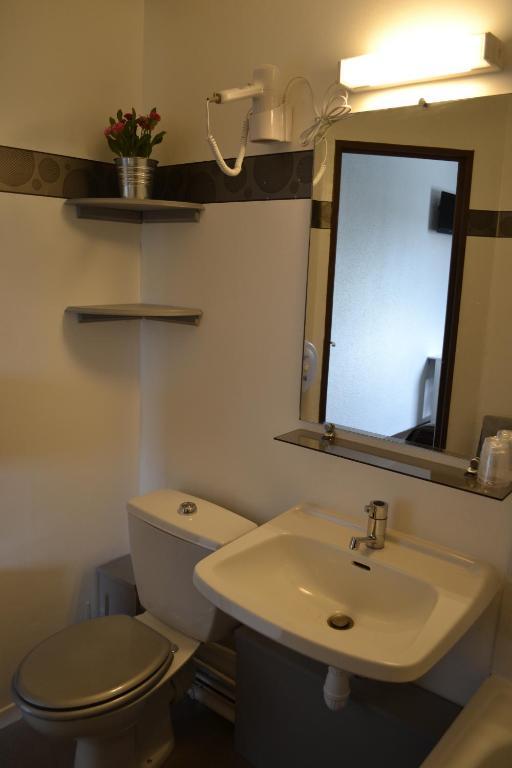 Hotel Restaurant La Cuis'In Coudekerque-Branche Ruang foto